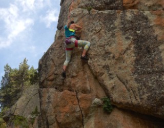 Sortida d'escalada esportiva en roca