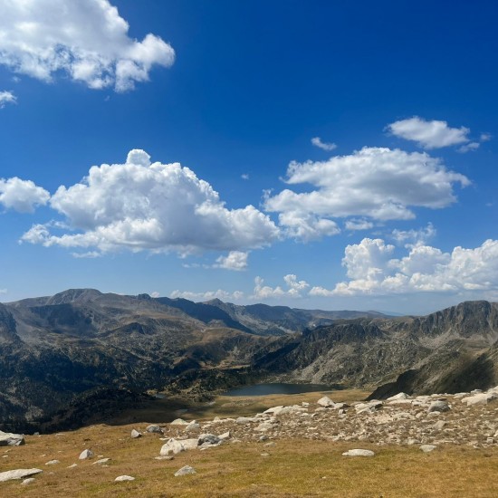 Sortida pel parc natural de l' alt Pirineu i Parc natural Valls Coma Pedrosa